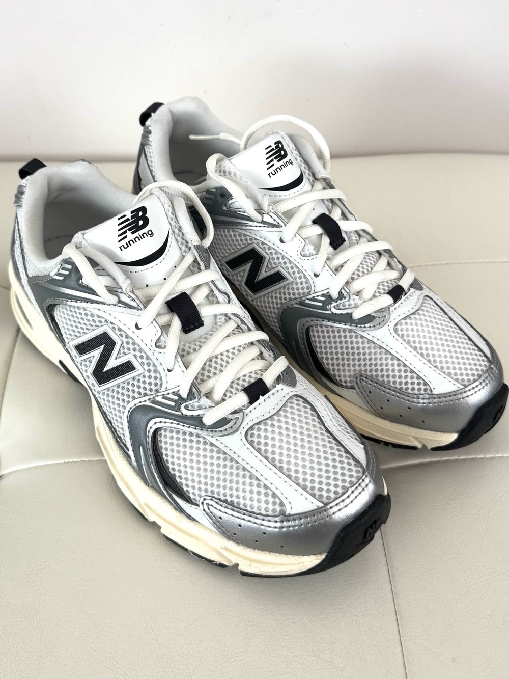 New Balance 530 Mesh Running Shoes White & Silver
